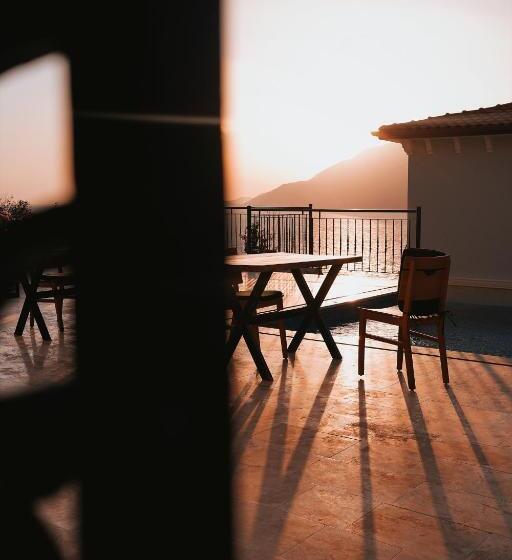 Отель Gumus Peninsula