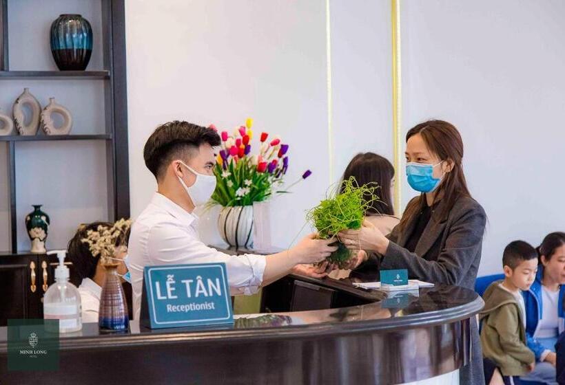 هتل Minh Long