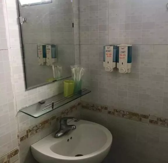 هتل Nhà Nghỉ Hà Anh 2 Nội Bài