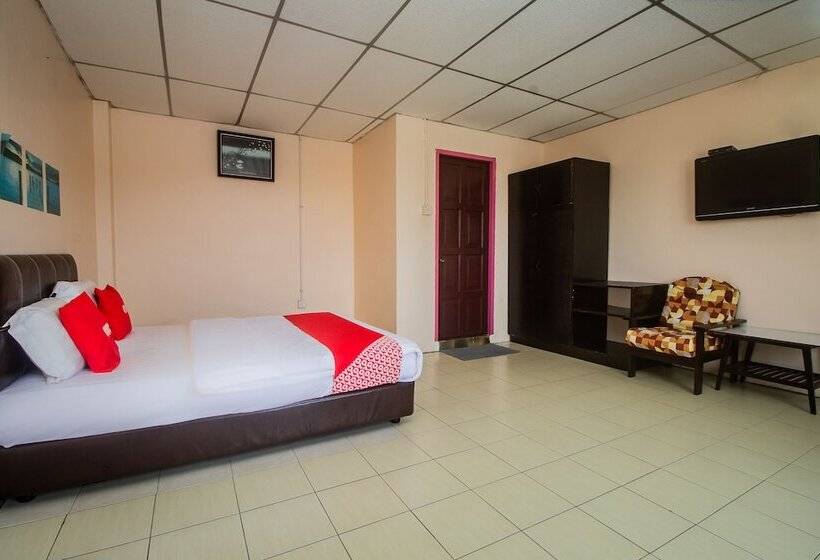 בית מלון כפרי Oyo 90124 Payang Puri Baru