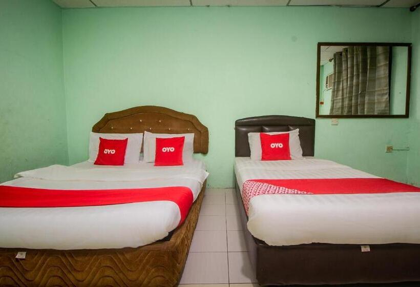 בית מלון כפרי Oyo 90124 Payang Puri Baru