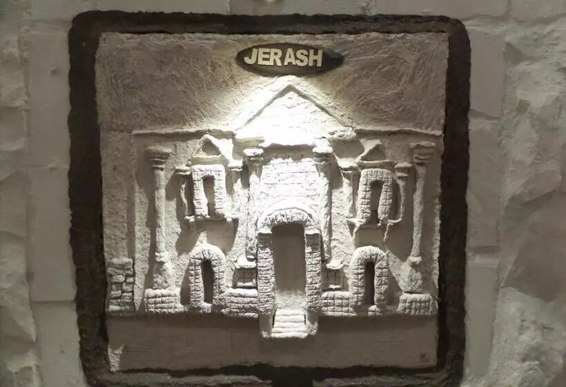 Mount Nebo Hotel & Restaurant Madaba City Center