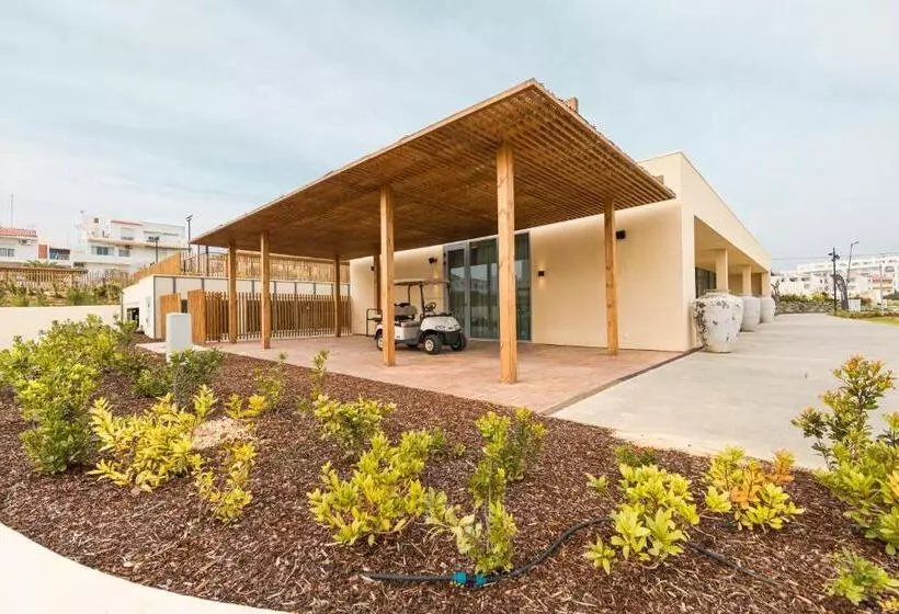 リゾートホテル White Shell Beach Villas