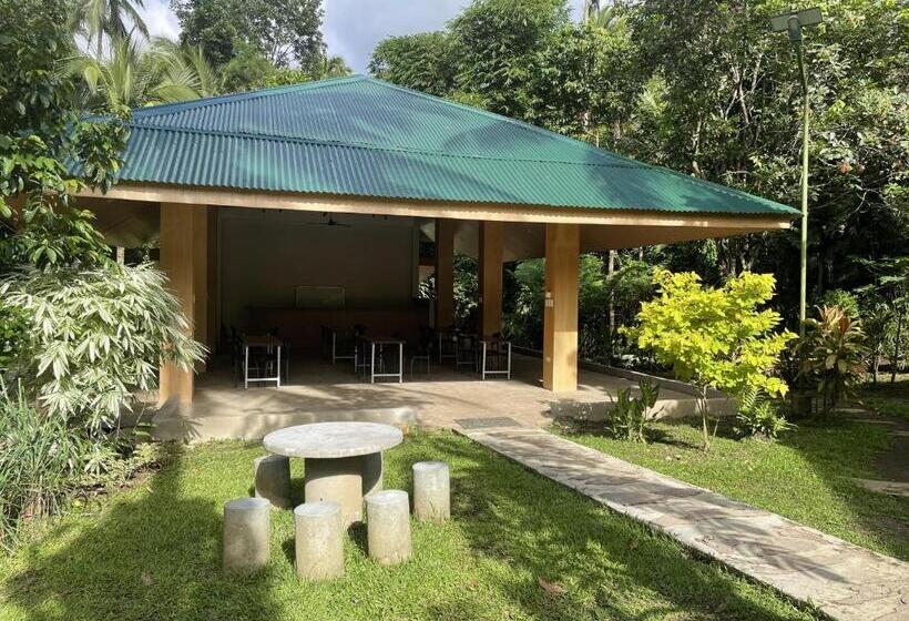 Bed and Breakfast Mayas Nest