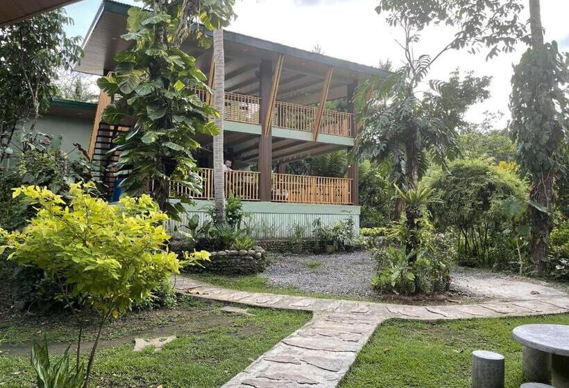 Bed and Breakfast Mayas Nest