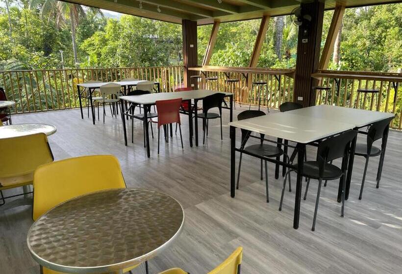 Bed and Breakfast Mayas Nest