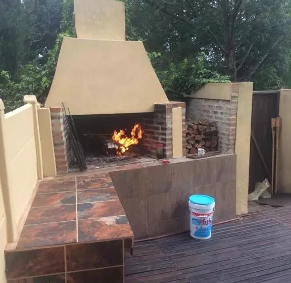 Aamiaismajoitus (B&B) Meerkatjie