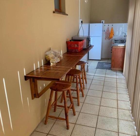 Bed and Breakfast Meerkatjie