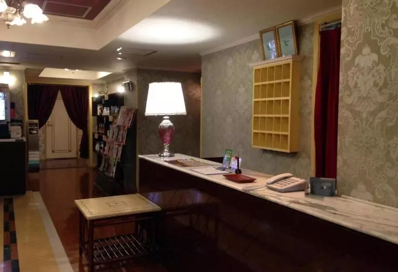 アンジェリーククロッシュ 男塾ホテルグループ