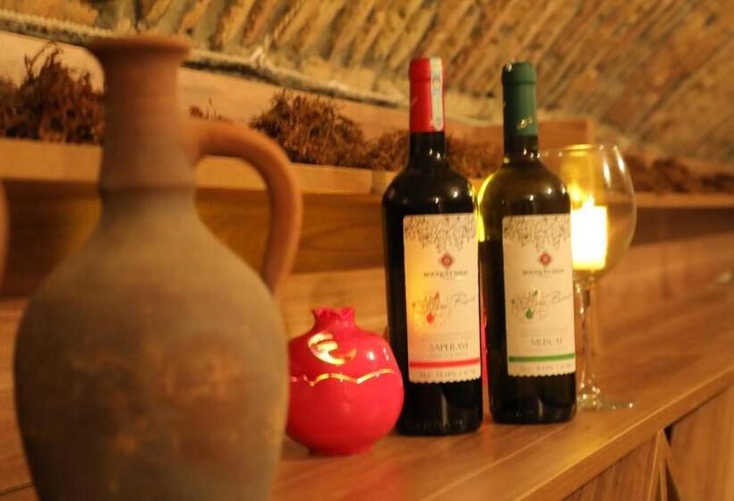 هتل Old Town Sheki