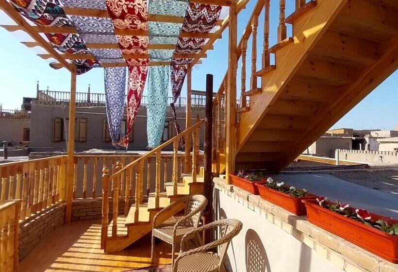 ペンション Nazira Boutique Hotel & Terrace