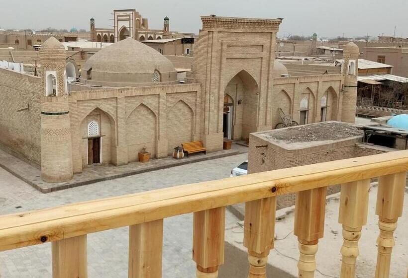 ペンション Nazira Boutique Hotel & Terrace