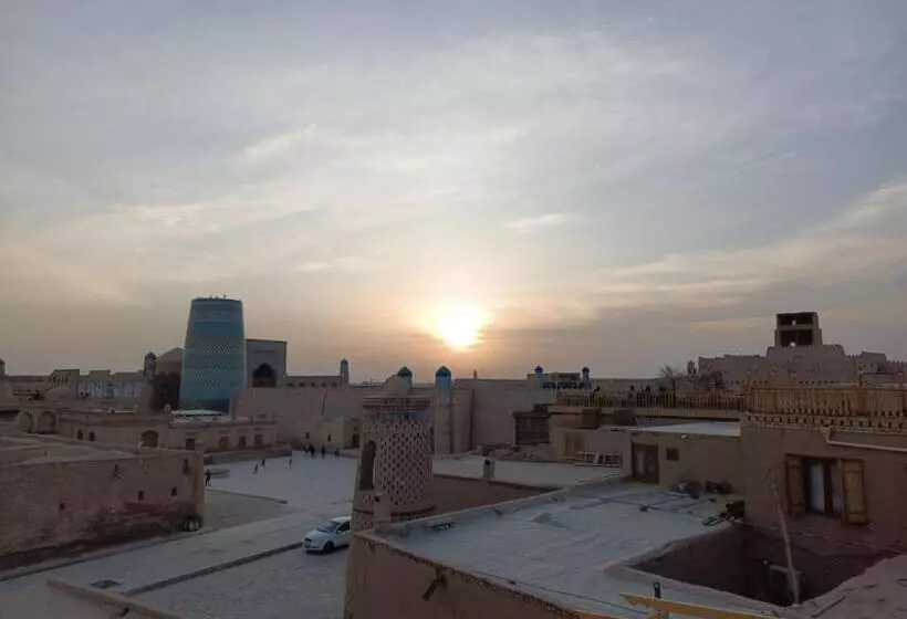 ペンション Nazira Boutique Hotel & Terrace