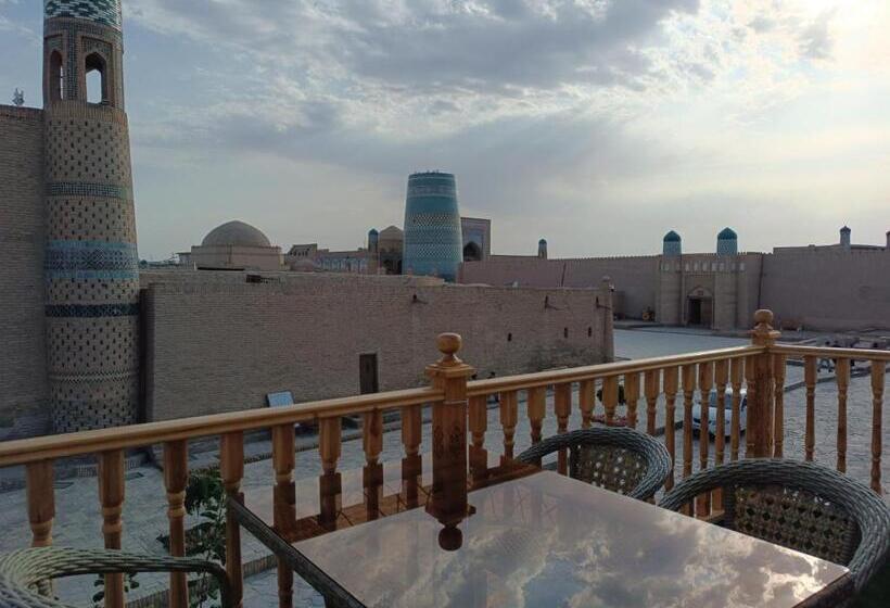 ペンション Nazira Boutique Hotel & Terrace