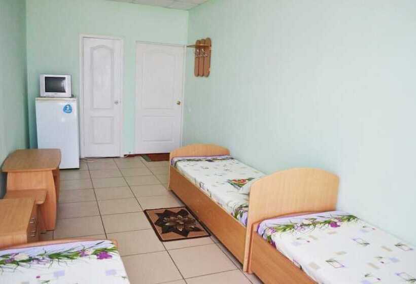 فندق صغير Pina Colada