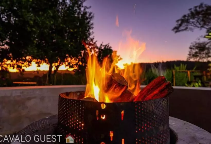 Aamiaismajoitus (B&B) Cavalo Guesthouse & Equestrian Estate