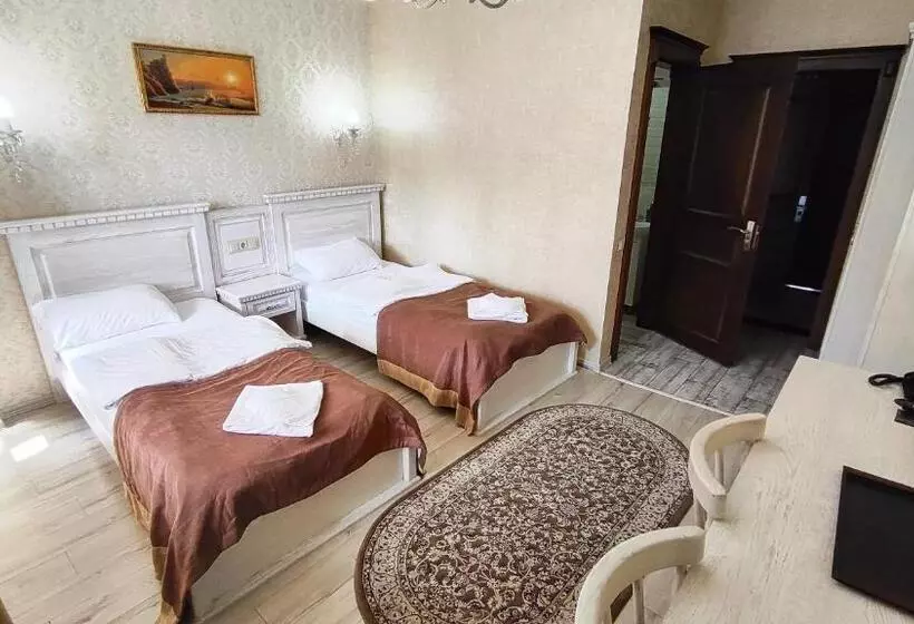 Hotelli Diamond Resort White