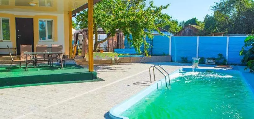 Hotelli Parusa Maklaia