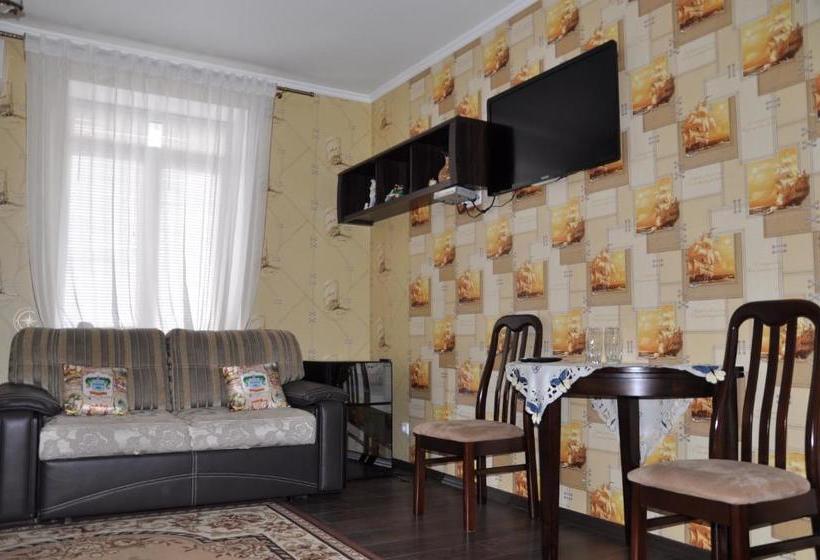 酒店 Parusa Maklaia