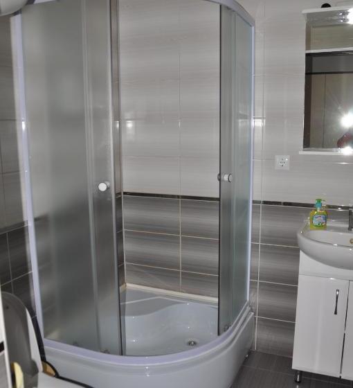 酒店 Parusa Maklaia