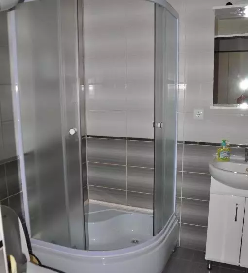 Hotelli Parusa Maklaia