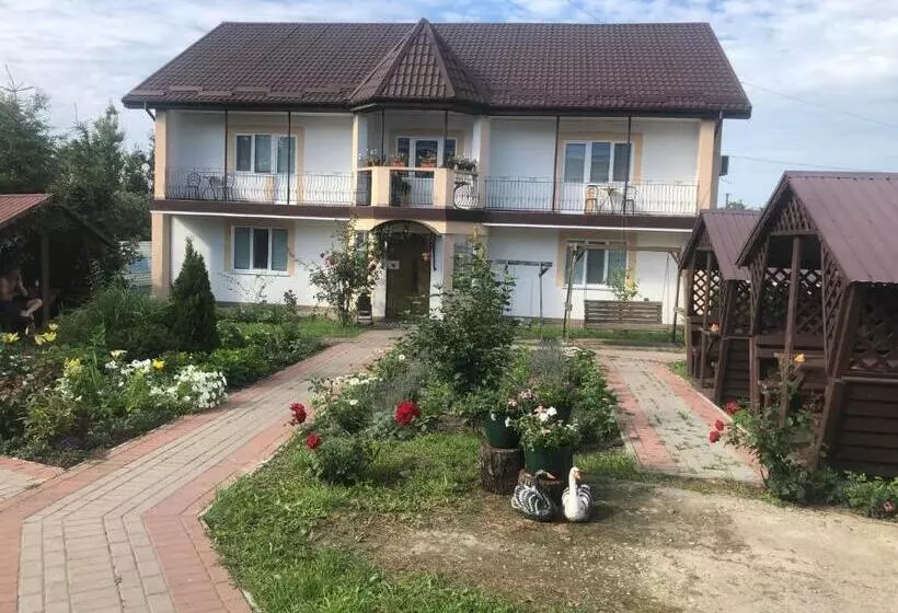 Hotelli Parusa Maklaia