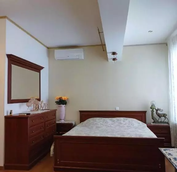 Hotelli Parusa Maklaia