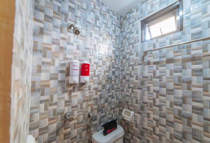 Hotel Reddoorz At San Antonio Binan Laguna