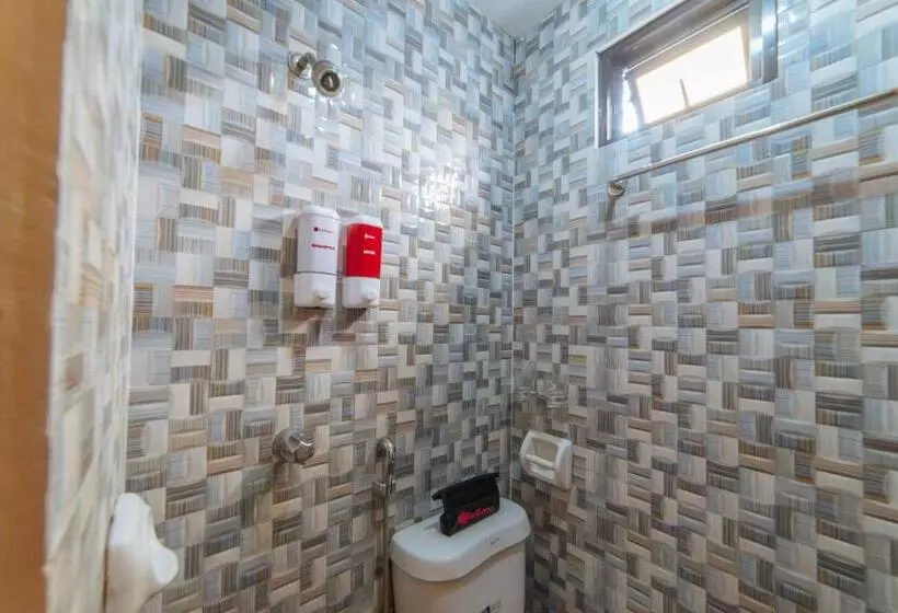 Hotelli Reddoorz At San Antonio Binan Laguna