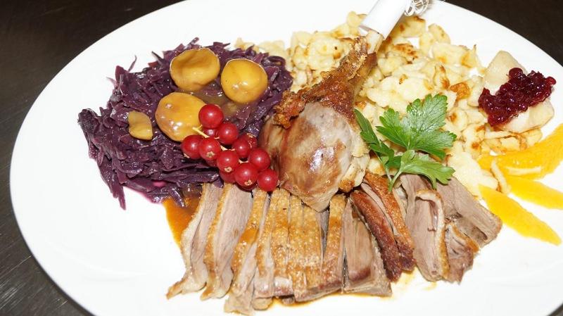 فندق Restaurant Kreuz