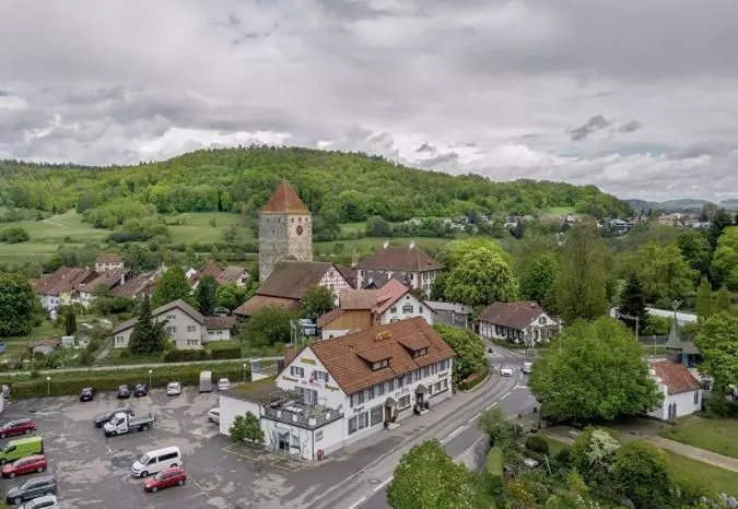 Hotelli Restaurant Kreuz