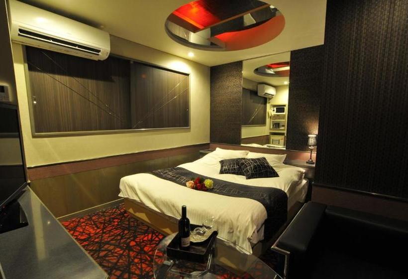 בית מלון כפרי Joyplus