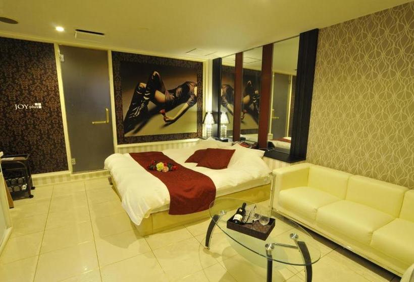 בית מלון כפרי Joyplus