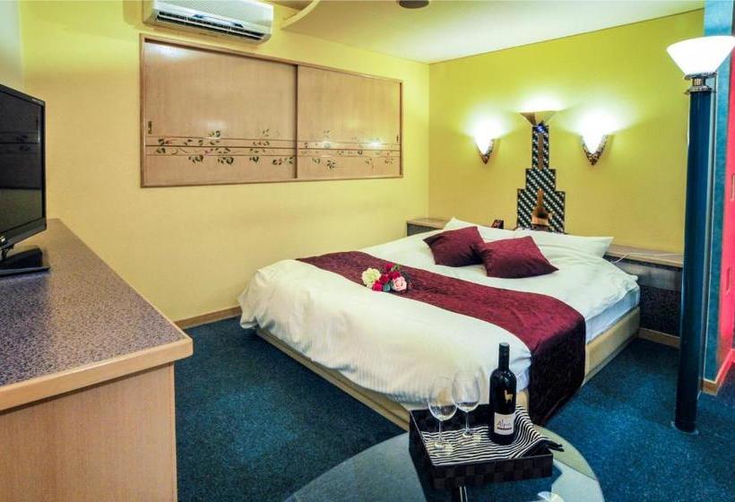 בית מלון כפרי Joyplus