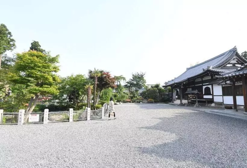 Majatalo ファミリー不向き!!素泊まり一棟貸切りではない個室の静かな方限定無料wifi