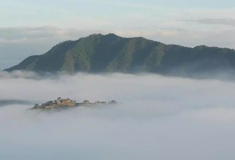 Majatalo Fukunae House   Hostel