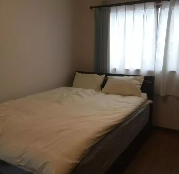 Majatalo Fukunae House   Hostel