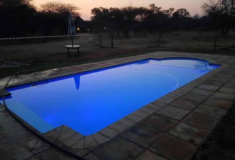 פנסיון Ithabiseng Guest Farm