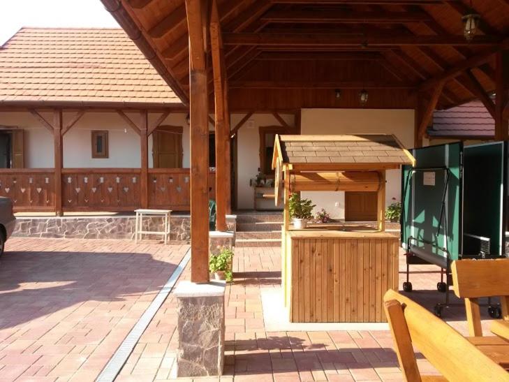 פנסיון Martonyi Erdőszéli Vendégház