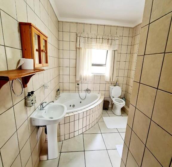 פנסיון Resthaven Guesthouse