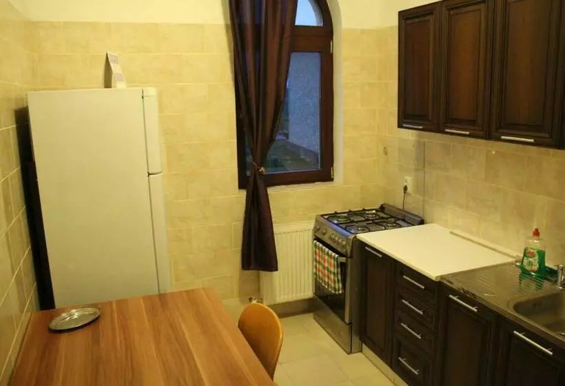 Pensiunea Casa Alba