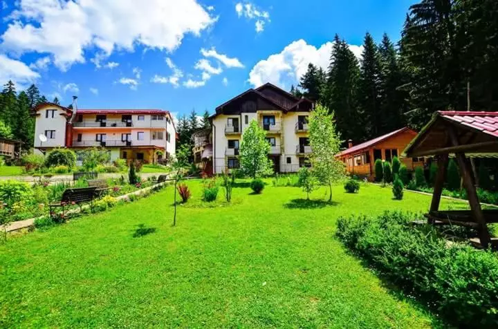 Pensiunea Lu' Movila