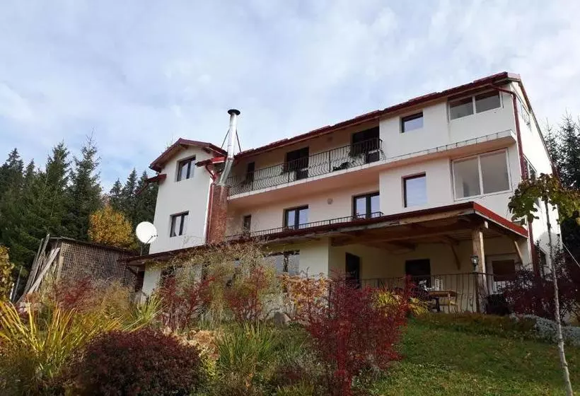 Pensiunea Lu' Movila