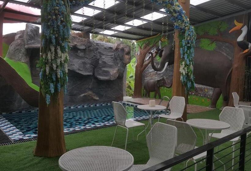 אתר נופש Baan Sang Chan 3