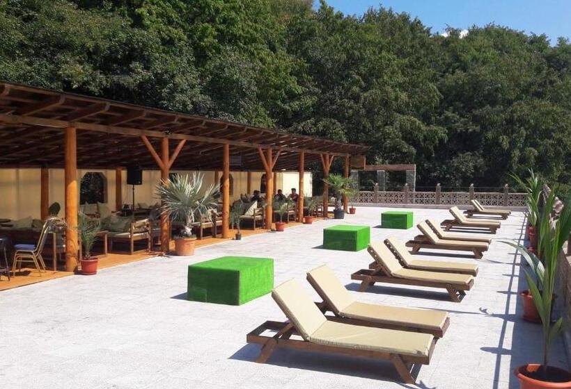 Курорт Complex Turistic Gura Jgheabului