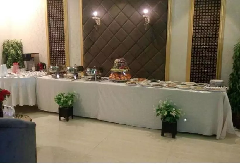Samaya Royal Afif