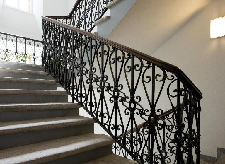 ユースホステル Auberge De L Hospice