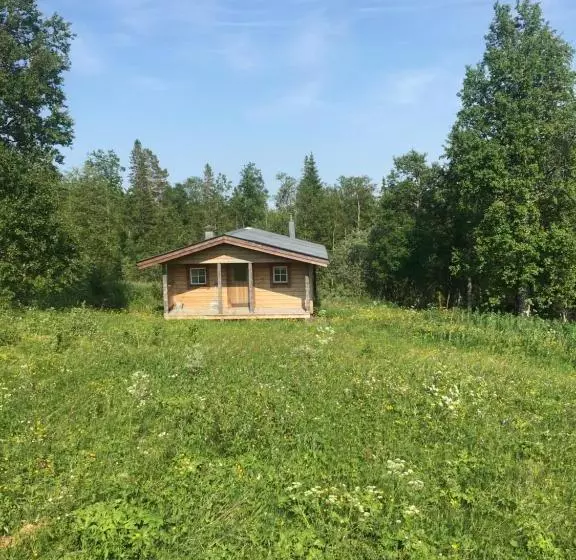 Retkeilymaja Fjällhalsen Cottages