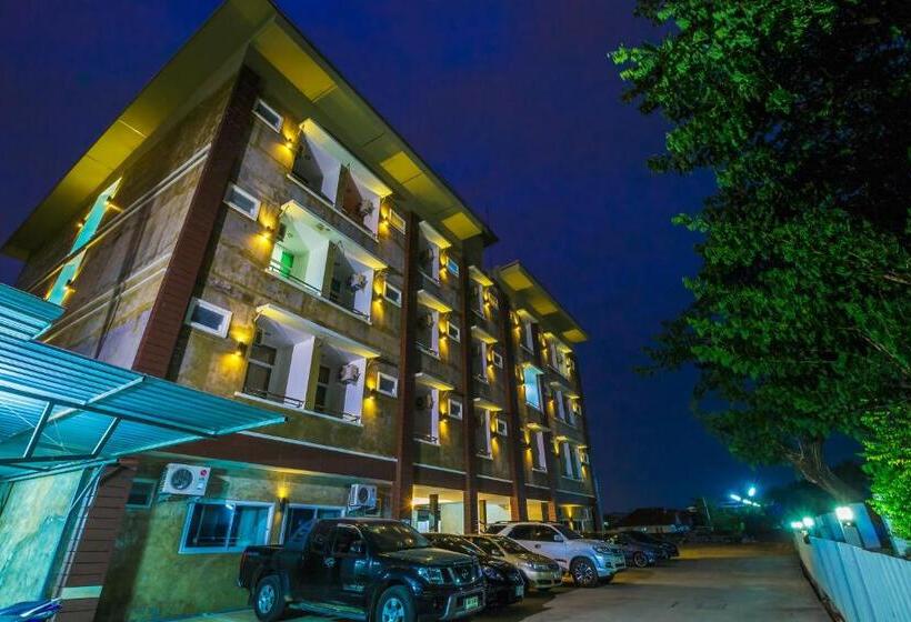 הוסטל Tonwai Modern Place