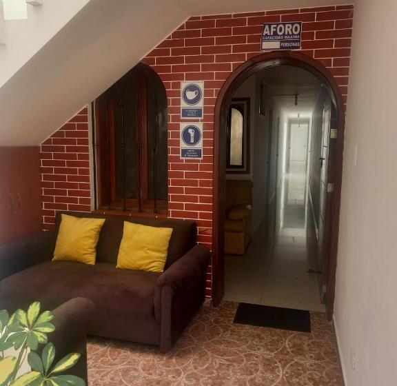 Bed & Breakfast Luxury Suites P. Kennedy